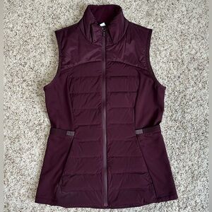 Lululemon Women’s Garnet Down For It All Vest. Size 8. Like-New!
